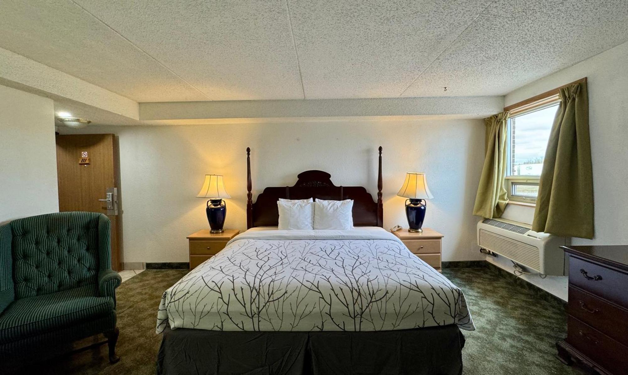 Best Stay Inn Melville Bagian luar foto