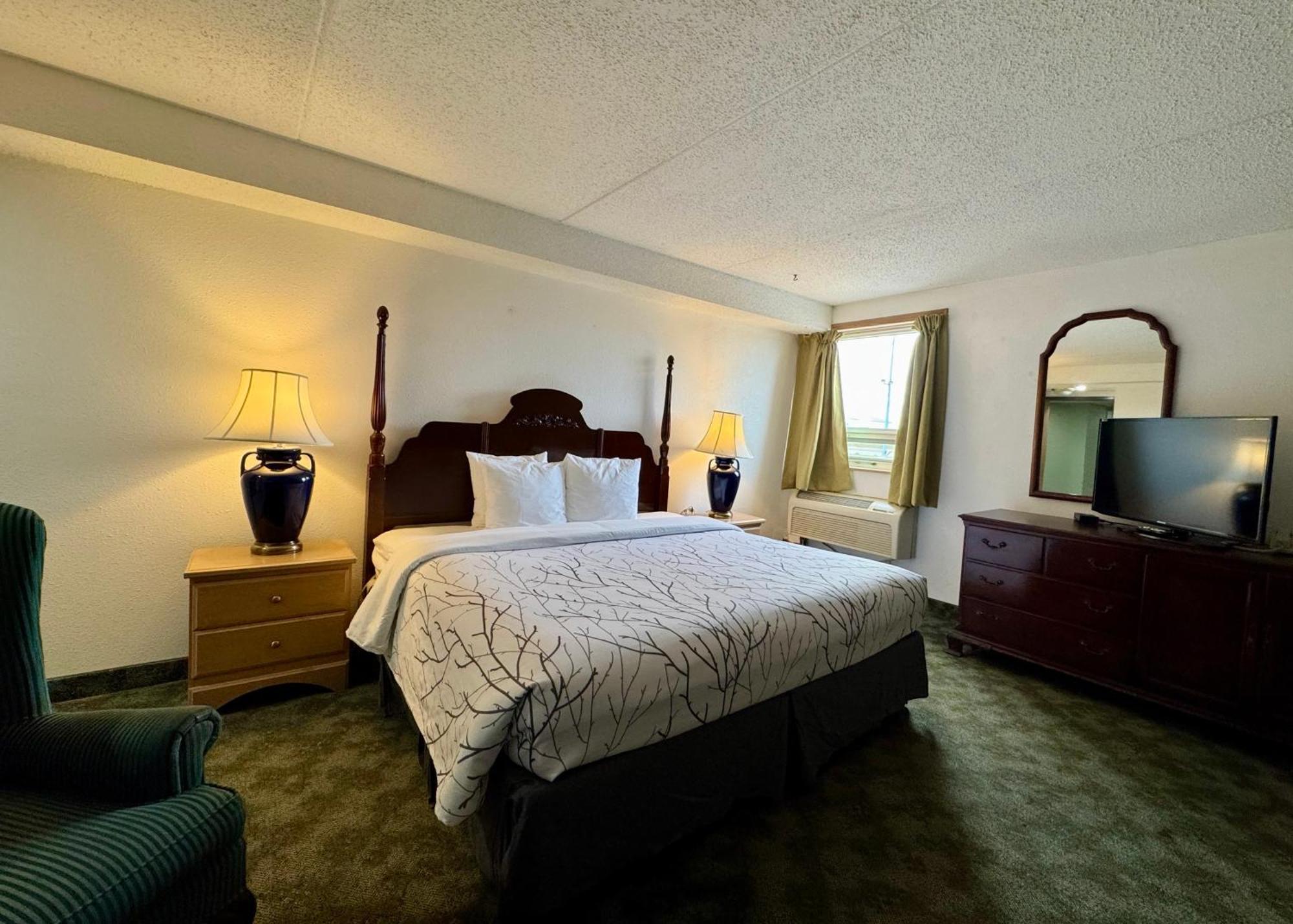 Best Stay Inn Melville Bagian luar foto